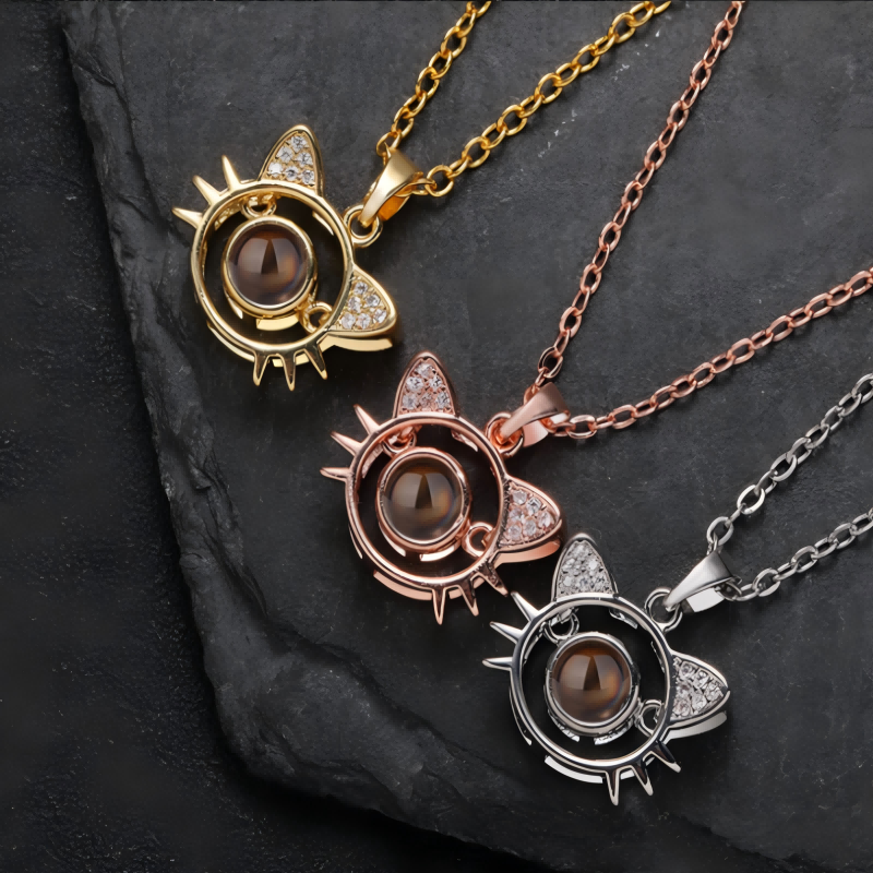 Projection Photo Necklace Projection Photo Necklace
